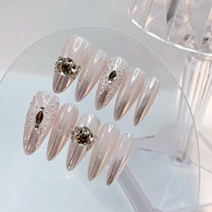 Press on nails French pearl crystal